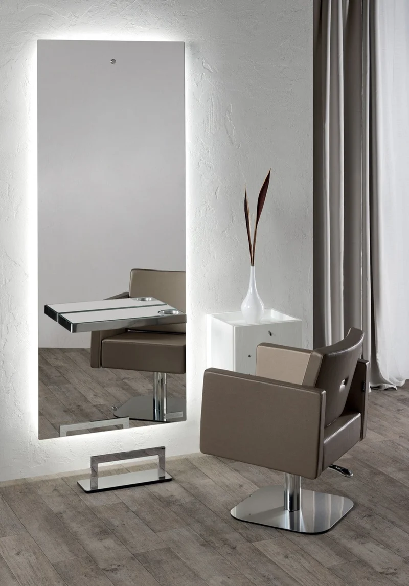 Salon Ambience SPACE Frisierplatz