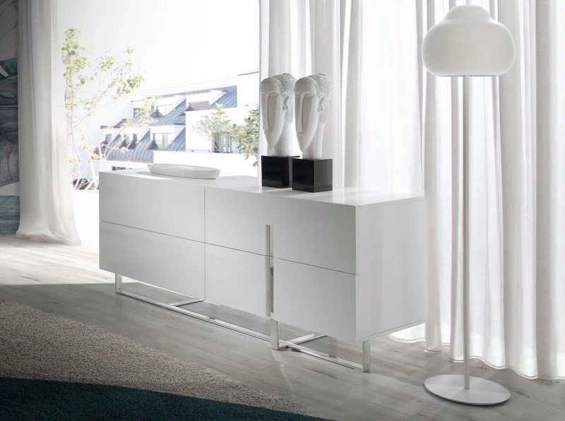White wood and chrome steel sideboard