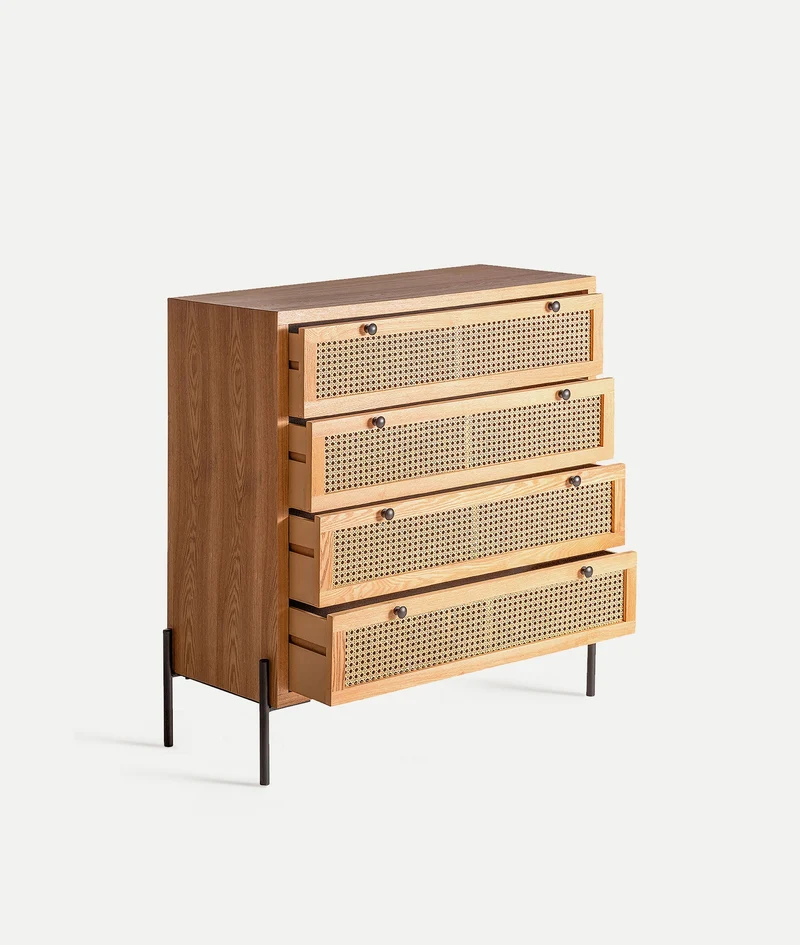 ZETEL chest of drawers with 4 drawers in rattan and black metal legs
