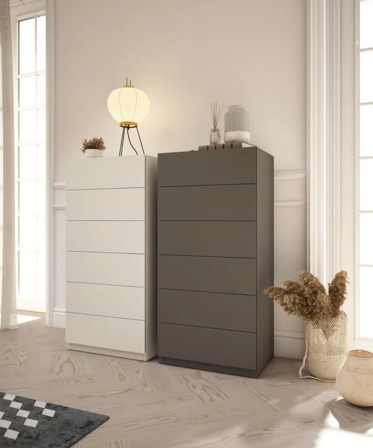 Garona Made-to-Measure Lacquered Wood Chest of Drawers