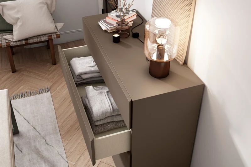 Garona Made-to-Measure Lacquered Wood Chest of Drawers