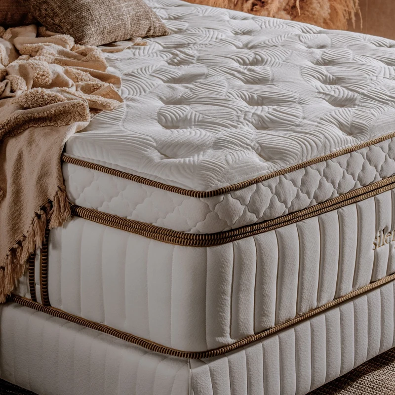 Colchón King Silenzio Deluxe Euro Top (Garantia 25 Años)