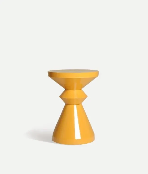 OLTEN Side Table in Sturdy Mustard Iron