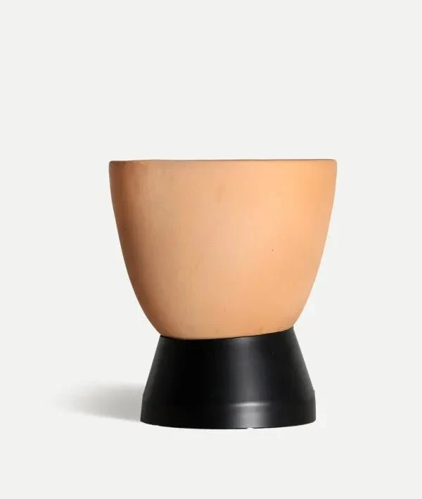 SWAHILI table lamp of black terracotta and brown iron