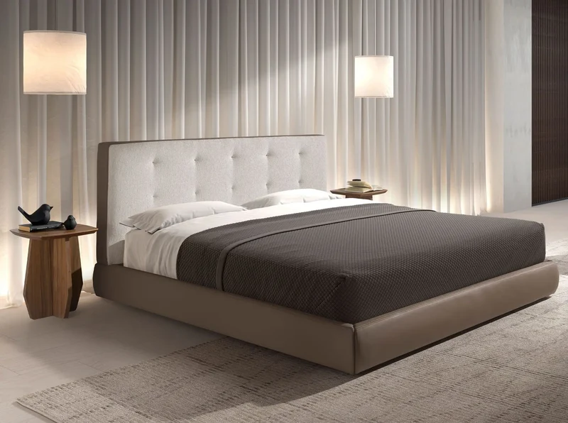 Tufted bed in off-white fabric and brown leatherette